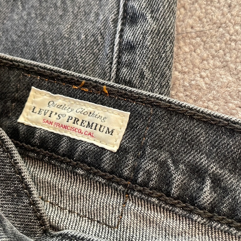 Levi’s - Picture 6 of 8